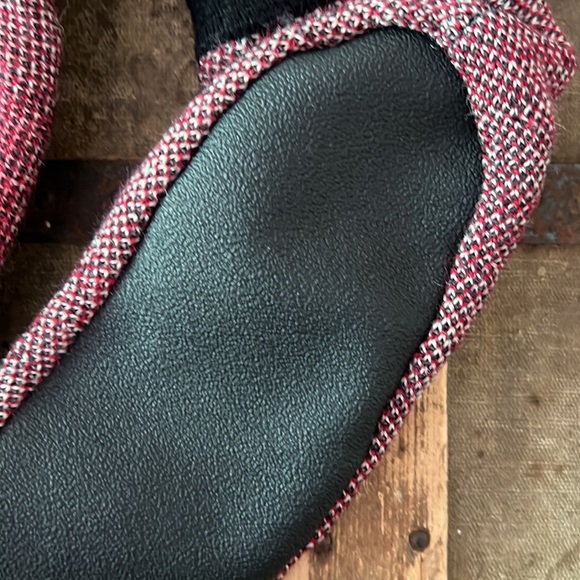 Upcycled Kids’ Slipper Socks - Picture 3 of 7